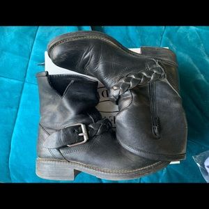 Womens Steve Madden boots